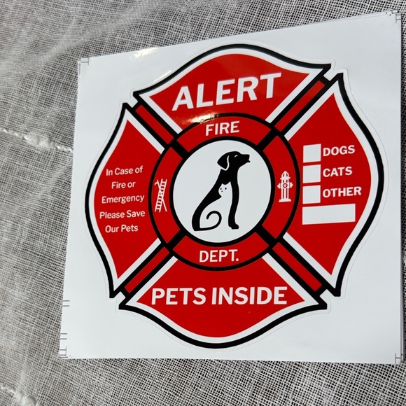 Fire Alert Pets Inside Sticker PROTECT YOUR FURRY LOVED ONES 911 Emergency NWT - Picture 6 of 6